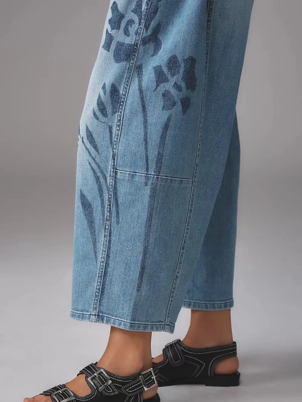 The Kenna Mid-Rise Heritage Barrel Jeans by Pilcro: Icon Edition NWT - Picture 3 of 4